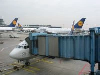 Anreise mit Flugzeug Anreise mit Flugzeug